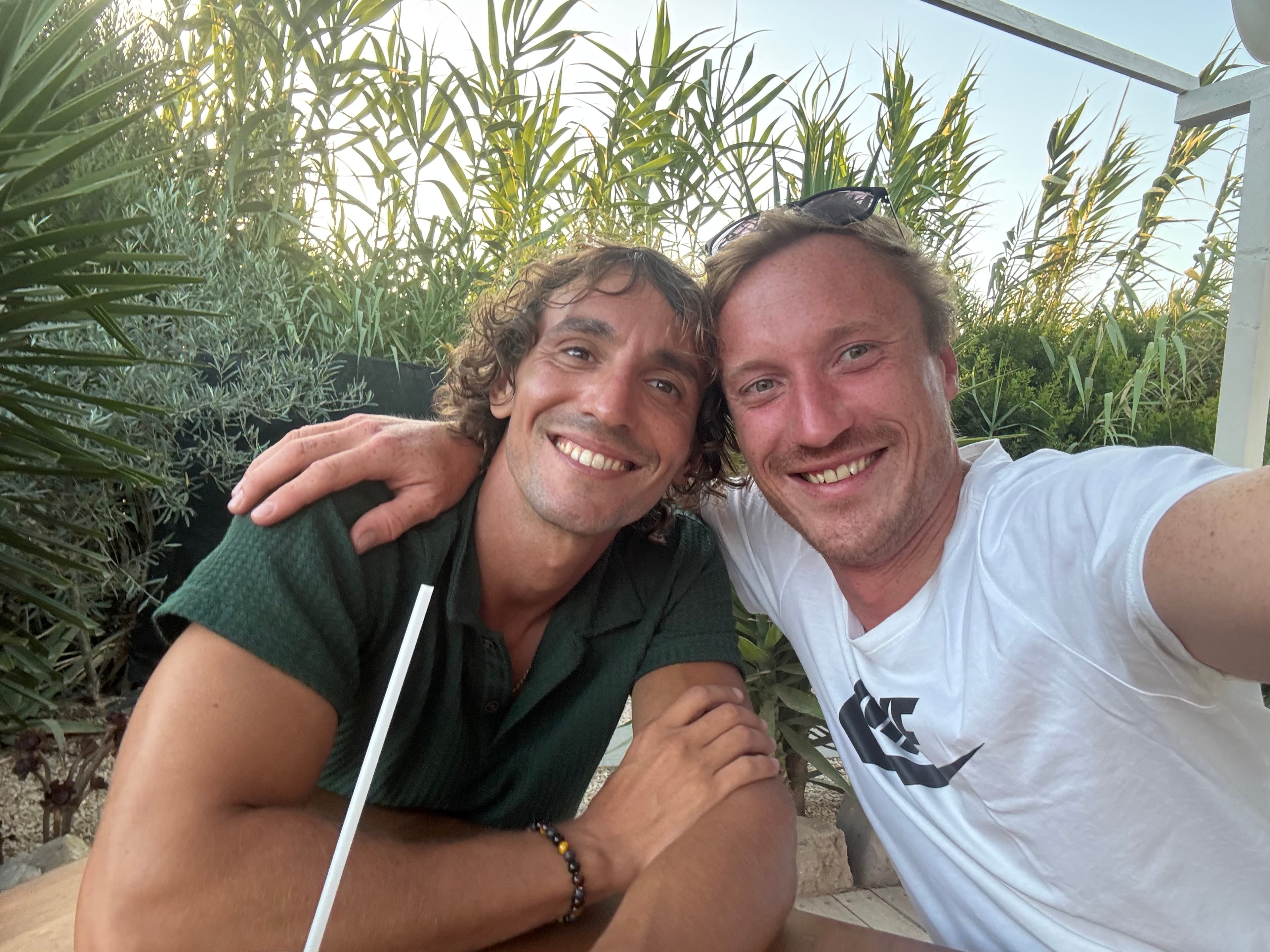 KiteSafaris Partners with ProKite Sardegna for Premium Kitesurfing Education